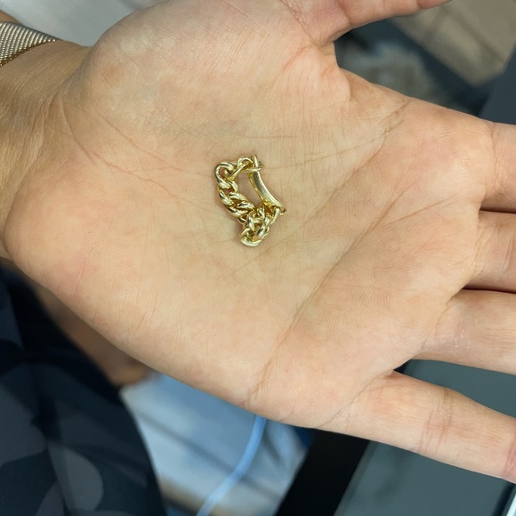 Gold Chain Ring - Picture 4 of 6